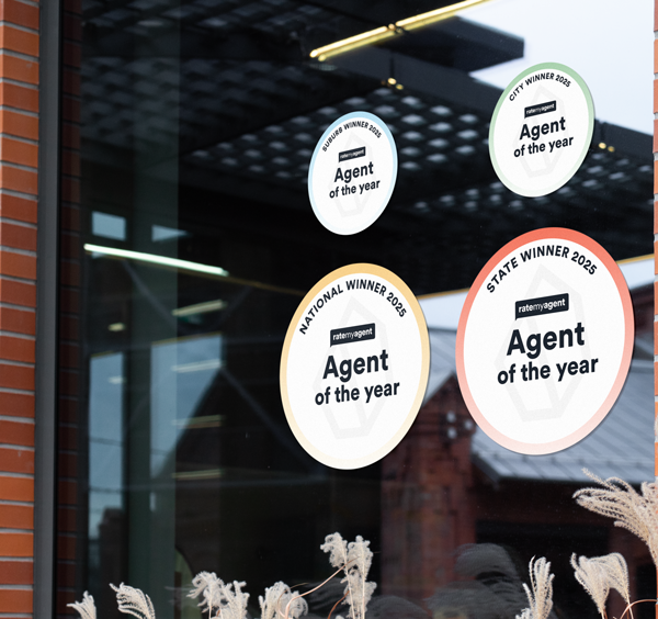 Ratemyagent Window Stickers Diaplayed In Window